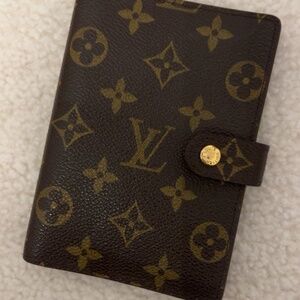 Louis Vuitton Agenda PM